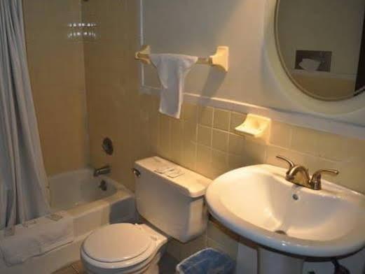 Magnuson Hotel Extended Stay Canton Ohio Lake Cable Bagian luar foto
