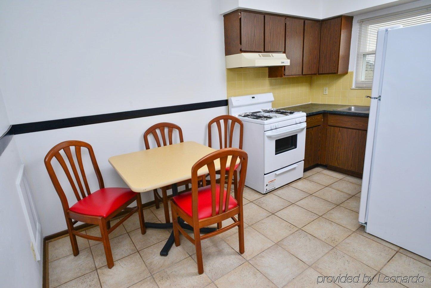 Magnuson Hotel Extended Stay Canton Ohio Lake Cable Bagian luar foto